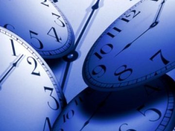 AA  O XRONOS  POU  FEYGEI